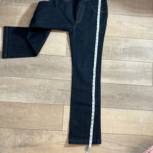 Maternity dark flare jeans under belly  small - Picture 5 of 7